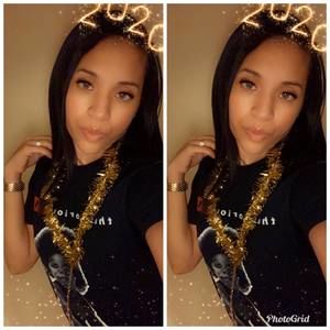 Meet your Posher, Latoya